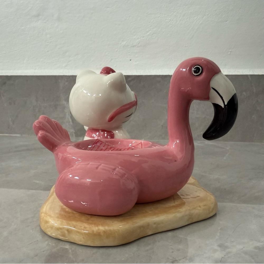 Hello Kitty Blue Sky Flamingo Beach Pool Ceramic Tea Light Holder Home Decor - Picture 6 of 12
